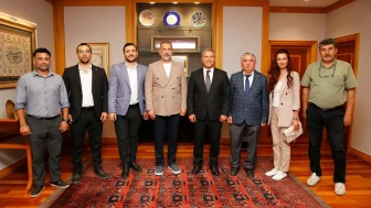 Eğitim-Bir-Sen’den Üç Üniversiteye Çıkarma: Çalışan Talepleri Masaya Yatırıldı