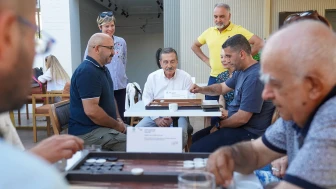 Başkan Ataç Tavla Finalinde