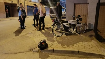 Kaza Yapan Sürücüler Ehliyetsiz Çıktı: 1 Yaralı
