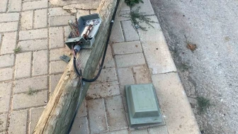 Teğet geçen direk can aldı sanıldı: Asfalt çalışmasında işçi yaralandı