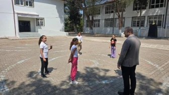 Eğitim Yılının Son Gününde Sınıflarda Başkan Sürprizi