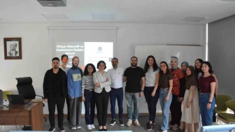 DİLKOM’da "Türkçe Alternatif Destekleyici ve İletişim Sistemi" eğitimi gerçekleştirildi