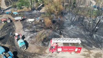 Eber Gölü Çevresinde Yangın Alarmı: Sazlık Alanlar Kurtarıldı