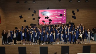 Kütahya’da Kültür Bayramı: 65 Öğrenci Mezuniyet Coşkusunu Yaşadı