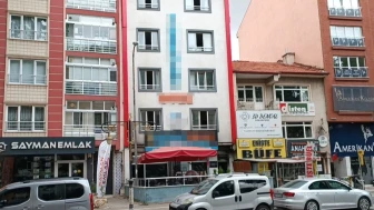 Otel yangını korkuttu: Yangının çıkış nedeni araştırılıyor
