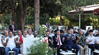 Hava Şehitliği’nde Duygulandıran Mevlüt Programı