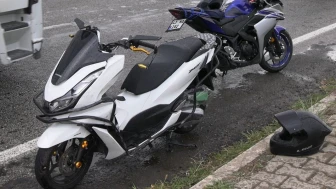 Kütahya’da otomobil ile motosiklet çarpıştı