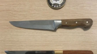 Uyuşturucu, Silah ve Arananlar: Afyon Polisi Göz Açtırmadı!