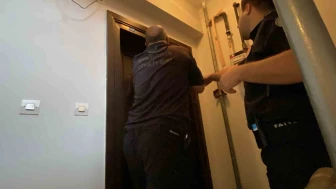 Yalnız Yaşayan Yaşlı Kadın Evinde Baygın Halde Bulundu