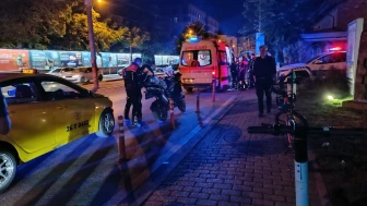 Eskişehir’de Yunus Timi kazaya karıştı: 2 polis yaralandı