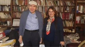 Altan Öymen Kimdir, aslen nereli, kaç yaşında? Gazetecilikten Siyasetin Zirvesine Uzanan Bir Yolculuk