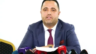 Avukat Dr. Rezan Epözdemir kimdir, kaç yaşında, aslen nereli? Münevver Karabulut, Pınar Gültekin ve Minguzzi davalarındaki rolüyle tanınan Rezan Epözdemir’in hayatı, kariyeri