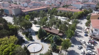 Büyükşehir’den Çifteler’e Modern Meydan