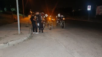 Mithat Körler Parkı’nda kavga: İki çocuk bıçaklandı, polis şüpheliyi arıyor