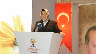 AK Parti Eskişehir Kadın Kolları Programında Kooperatif Vurgusu: “Kadın varsa üretim, umut ve gelecek vardır”