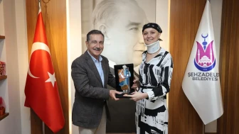 Ataç: “Ferdi Zeyrek’in İsmi Tepebaşı’nda Hep Anılacak”