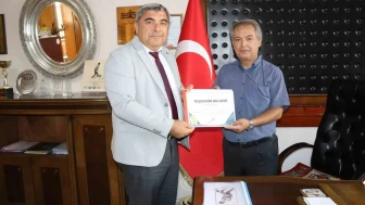 Milli Eğitim Müdürü Sünnetci’den YKS’de Dereceye Giren Okullara Ziyaret