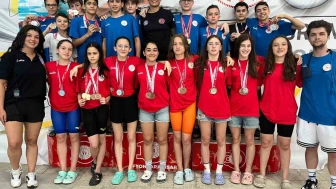 Eskişehirli Sporcular Afyon’daki ANALİG Yüzme Müsabakalarında Derece Elde Etti
