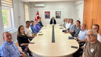 Çavdarhisar'da Halk Eğitimi Toplantısı: Kurs Planlamaları ve Erişilebilirlik Konuları Ele Alındı