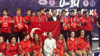 Eskişehir’in Eskrimde Parlayan Yıldızı: Semi’den Gümüş Zafer