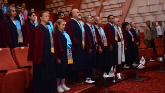 Eskişehir Osmangazi Üniversitesi'nde 15 Temmuz’a Anma Programı