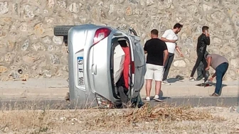 Kütahya'da Gerçekleşen Kazada Takla Atan Sürücü Yaralandı
