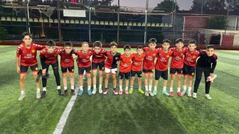 Minik Eskişehirsporlular yeni sezon hazırlıklarına başladılar