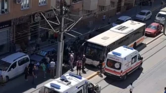 Tunalı’da Feci Kaza: Motosiklet Karşıya Geçen Kadına Çarptı