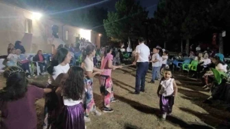 Kadınlar Şalvar Giydi, Çocuklar Yarıştı: Sarayören’de Renkli Etkinlik