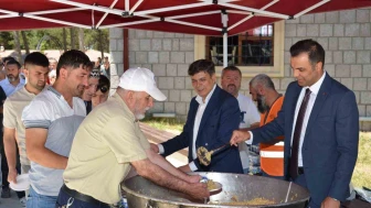 Söğüt’te Asırlık Gelenek: Şifalı Pilav Etkinliği Yoğun İlgi Gördü