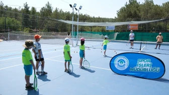 Odunpazarı’nda Yaz Tenis Kursuna Yoğun İlgi