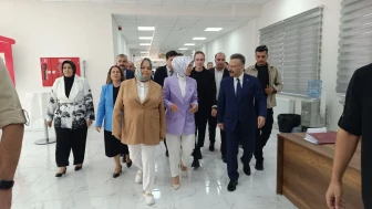 Bakan Mahinur Özdemir Göktaş, Yaşlılık Çalıştayı için Eskişehir’e geldi