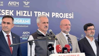 Bakan Uraloğlu: "Ankara-İzmir YHT ile 11,5 Milyon Vatandaş Hızlı Tren Konforuna Kavuşacak"