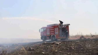 Eskişehir’de Boş Arazide Çıkan Yangın Korkuttu