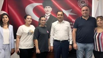 Depremzede Çocuklara Yuva Olan Kocaman Ailesi, İnsanlık Örneği Sergiliyor