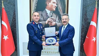Hava Korgeneral Rafet Dalkıran Eskişehir Valiliğini Ziyaret Etti