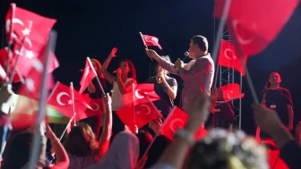 Uluslararası Eskişehir Pişmiş Toprak Sempozyumu’nda Mithat Körler Rüzgarı