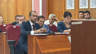 CHP’li Emre Genç’ten AK Parti’ye Eleştiri: “Siyaset Nezaket İster”