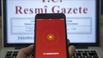Resmi Gazete'de Eğitim Devrimi: 8 Eylül 2025'te Okul Açılışına Özel Ücretsiz Taşıma ve Yeni Atama Dalgası!