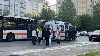 Eskişehir'de Otomobil Yayaya Çarptı