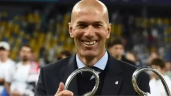 Zidane Fenerbahçe'ye mi geliyor? Zinedine Zidane Fenerbahçe ile anlaştı mı?