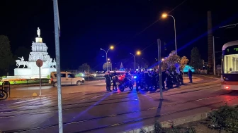 Eskişehir'de Alkollü Şahıs Polise Direndi