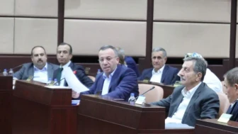 Ahmet Sivri: Eskişehir Yapboz Tahtasına Çevrildi