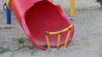 Eskişehir'deki Çocuk Parkında Şok Eden Manzara