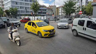 Eskişehir’de Elektrik Kesintisi Trafiği Felç Etti