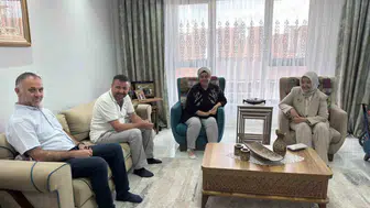 Bakan Yardımcısı Yenigün’den Koruyucu Aileye Ziyaret