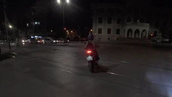 Yolu karıştırdı, ters yöne girdi: Arkadaşının tepkisi güldürdü