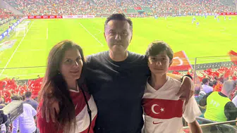 Hatipoğlu, Türkiye-Fransa Maçını Tribünden Takip Etti