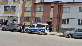 Eskişehir’de 52 Yaşındaki Adam Merdiven Altında Ölü Bulundu