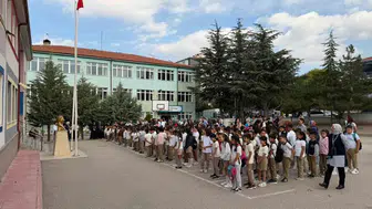 Sivrihisar’da 2 bin 715 öğrenci ders başı yaptı